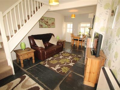 Lounge/ Dining room